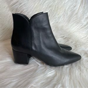 Cole Haan Black Leather Elyse Point Toe Heeled Ankle Booties Size 7.5B